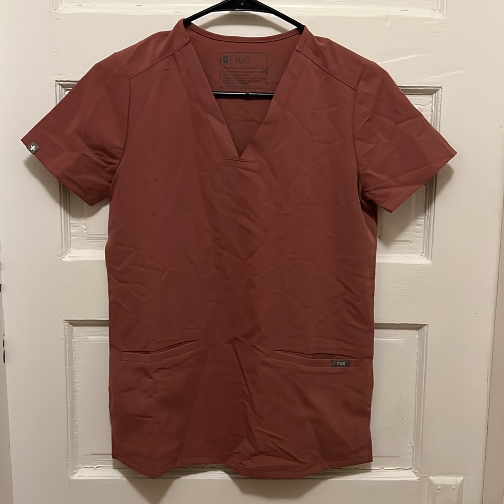 Figs Casma Three-Pocket Scrub Top